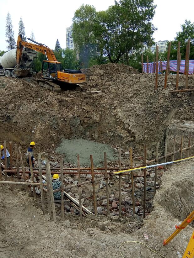 金湖縣利農河人行景觀橋工程